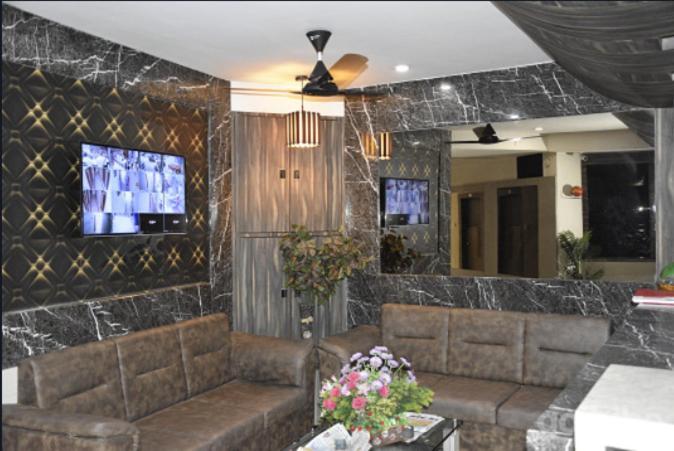 Midtown Hotel Amhedabad Dış mekan fotoğraf