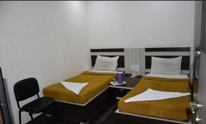 Midtown Hotel Amhedabad Dış mekan fotoğraf